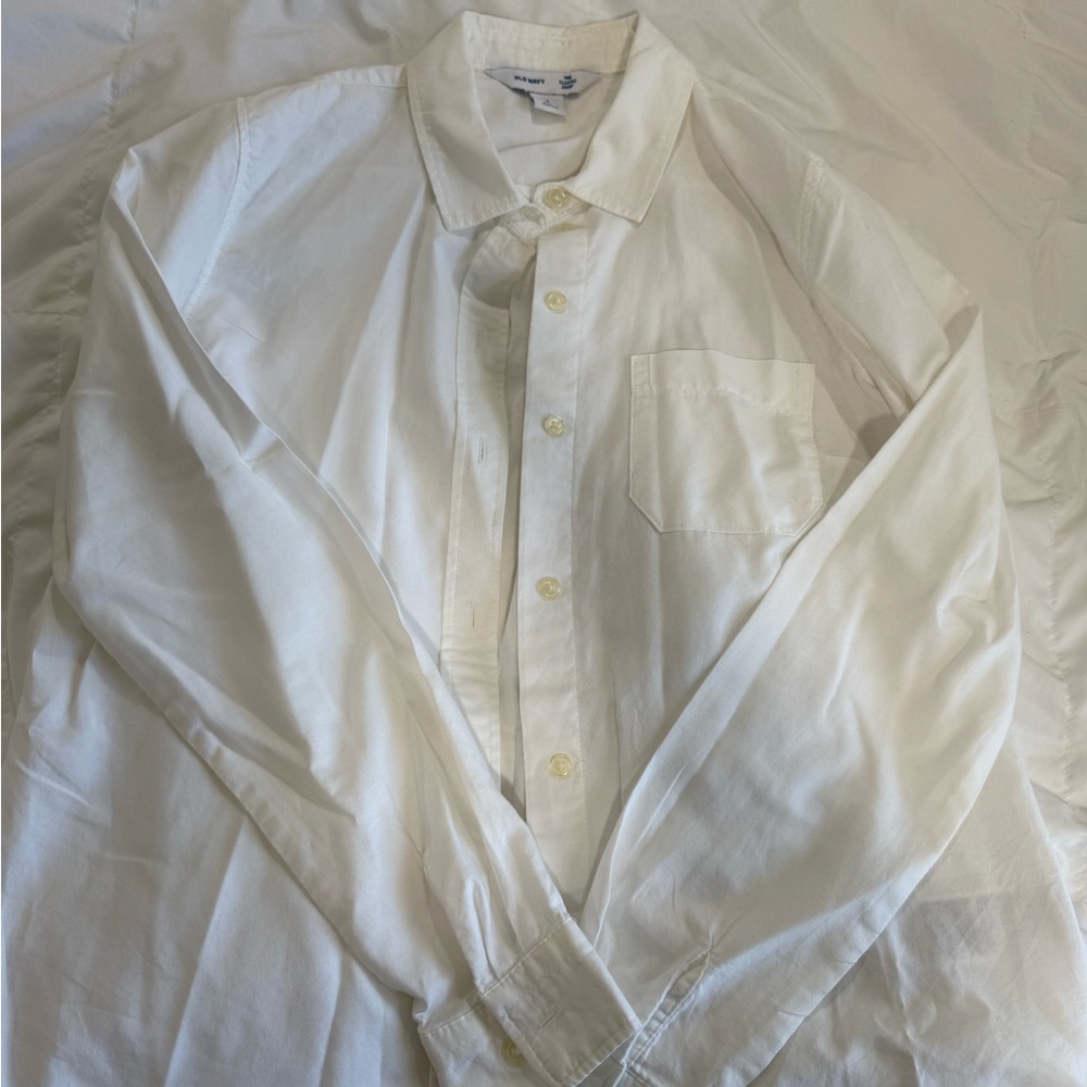 Old Navy Women’s White Button Down Shirt